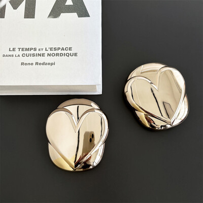 Uus luksuslik 3D Love Heart galvaniseeritud kaitseümbris Airpodidele Max kõrvaklappide ümbris Apple Airpods Max kõrvaklappide kaitseks