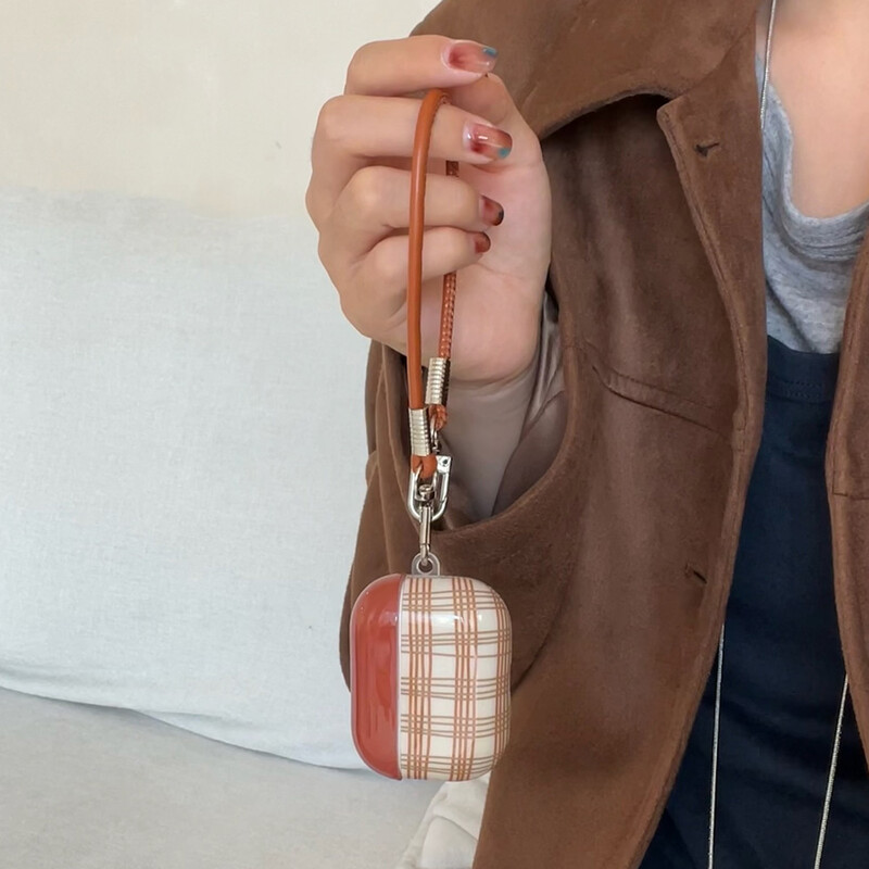 Korejska lijepa smeđa karirana mekana silikonska zaštitna torbica s kožnom uzicom za zaštitu od pada za airpods 1 2 3 4 pro 2 4. naslovnica