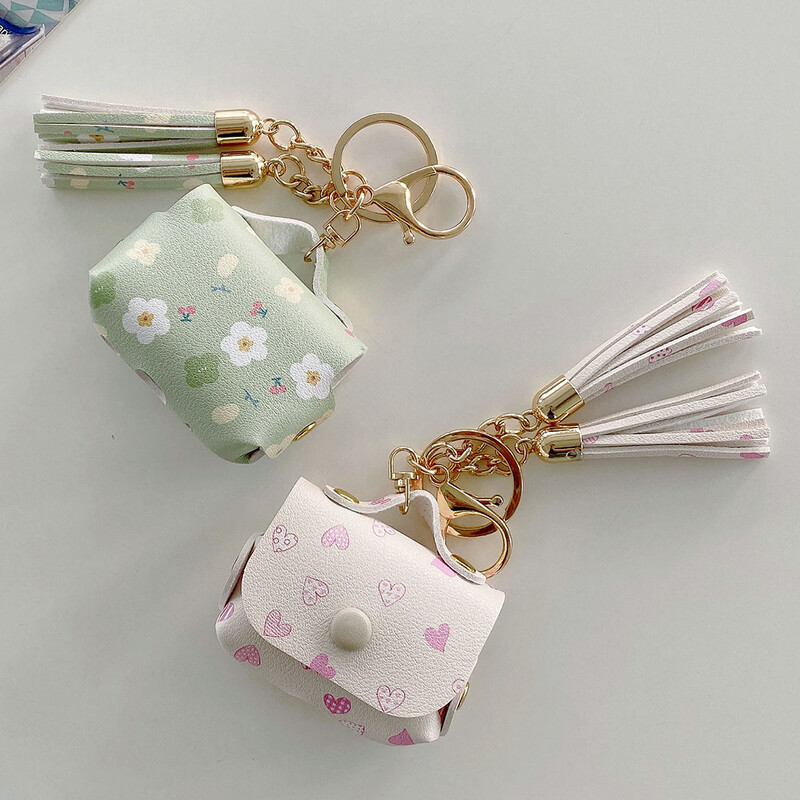 Dėklas, skirtas Airpods Pro 2 3 mielas odinis krepšys, gėlių braškių širdis, įkrovimo dėžutės dangtelis, minkštas ausinių dėklas su kutais raktų pakabu