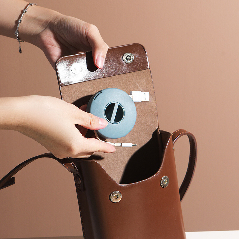 4/1kom Okruglo upravljanje USB kabel za punjenje Prijenosni držač kabela punjača Stezaljke Namotač Fleksibilni organizator za uvlačenje