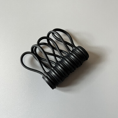 6 vnt. daugkartinio naudojimo susukami silikoniniai raiščiai su stipriu magnetu, kad būtų galima sujungti organizavimo laidą Ausinių laidai USB įkrovimo laidas