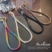 Glitter Flashy Rhinestone Cell Phone Charm Lanyard за iPhone Diamond Crystal Phone Wring Carts Keychain Vising Anti-lost Rop
