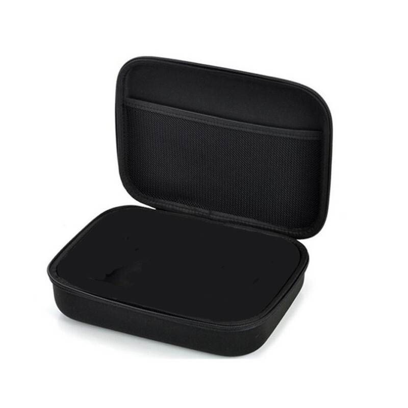 Valymo įrankis Fotoaparatas Telefonas Klaviatūra Klaviatūros dangtelis Valymo šepetys Oro pūtimas Tuščias buteliukas Valymo audinys Laikymo dėžutės nešiojimo dėklas