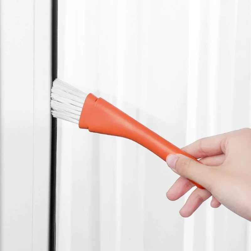 1 vnt. langų durų langų įdubų valymo šepetėlis