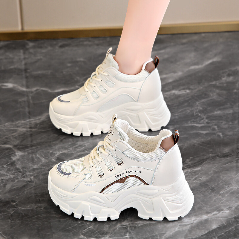 Ženske cipele 2024 Nove jesenske i zimske sportske cipele s debelim đonom Little people Raising dad cipele Putne plišane pamučne cipele