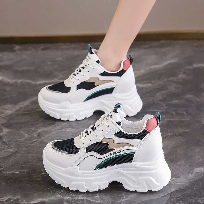 Ženske cipele 2024 Nove jesenske i zimske sportske cipele s debelim đonom Little people Raising dad cipele Putne plišane pamučne cipele