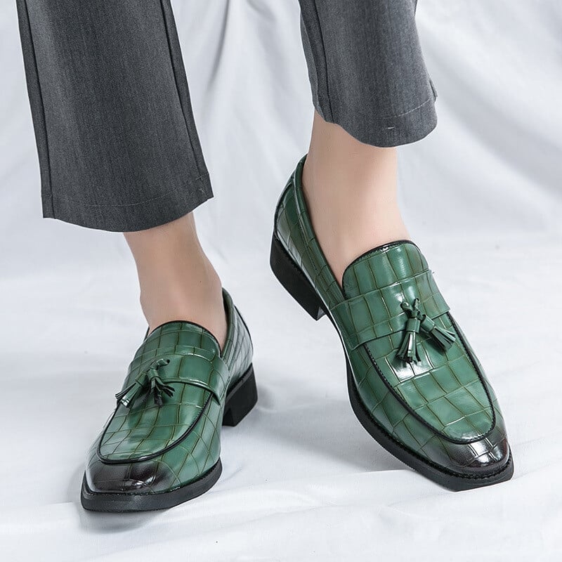Noua vară Lazy Slip On Pantofi bărbați Business Retro Casual Pantofi din piele Fashion Nightclub Barber Pantofi