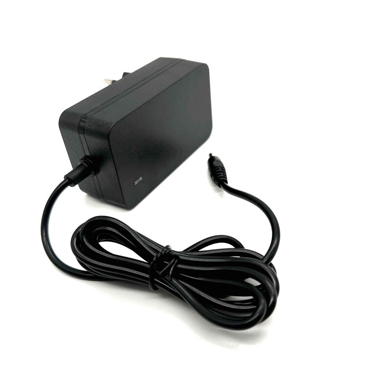 12V 2.5A зарядно за таблет Cube i7 book i9 Mix plus Knote Teclast X1 X2 X3 Pro x3 Plus Jumper EZbook 3S EZpad 6 pro