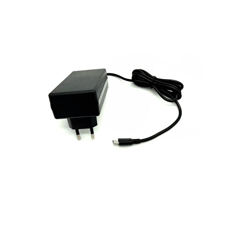 9V 2A maitinimo šaltinio įkroviklio adapteris USB C tipo C DC 5,5 mm x 2,1 mm 5,5 x 2,1 mm / 5,5 mm x 2,5 mm 5,5 x 2,5 mm universalus