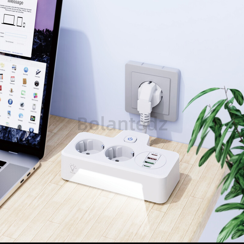 EU KR utikač Strujni kabel s 3250W AC utičnicama USB priključcima za brzo punjenje Zidna utičnica Adapter za struju Električna utičnica za kućni ured