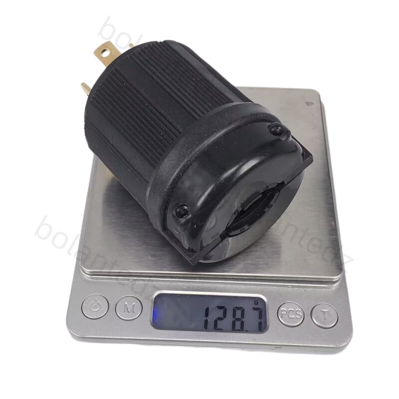 Must UL 30A 125V 250V NEMA L14-30P L14-30R Tööstuslik keerdlukuga toitepistik 4pooluseline paneel Pistikupistik Isane pesa