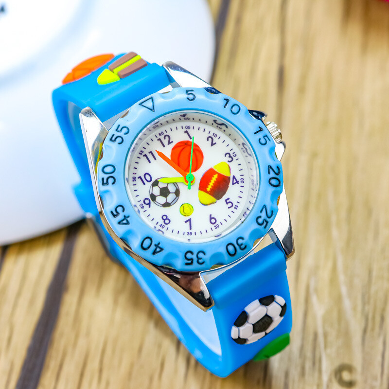 Dječaci Sportovi na otvorenom Nogomet Elektronički sat 3D stil s loptom Dječji tip pokazivača Školsko vrijeme Kvarcni sat Moderni dječji sat