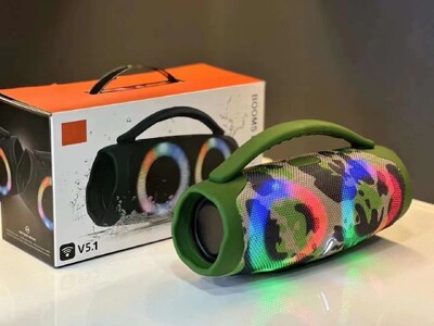 Didelio galingumo „Bluetooth“ garsiakalbis, nešiojamas RGB spalvingas šviesai atsparus belaidis žemųjų dažnių garsiakalbis 360 stereo erdvinio garso TWS FM boombox