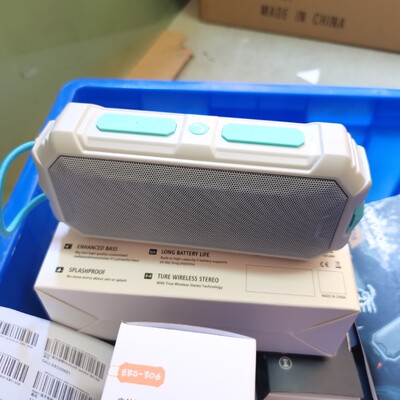 Rockmia EBS-306 10w prijenosni bas zvučnici Bluetooth bežični stereo zvuk s platnenom ručkom vanjski vodootporan dugo vrijeme reprodukcije