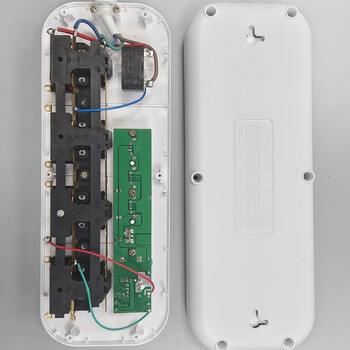 Захранващ разклонител EU UK US Plug Защита от пренапрежение Гнездо 2 м удължителен кабел с 3 USB 1 порта тип C 3/4 жака Универсален изход за дома