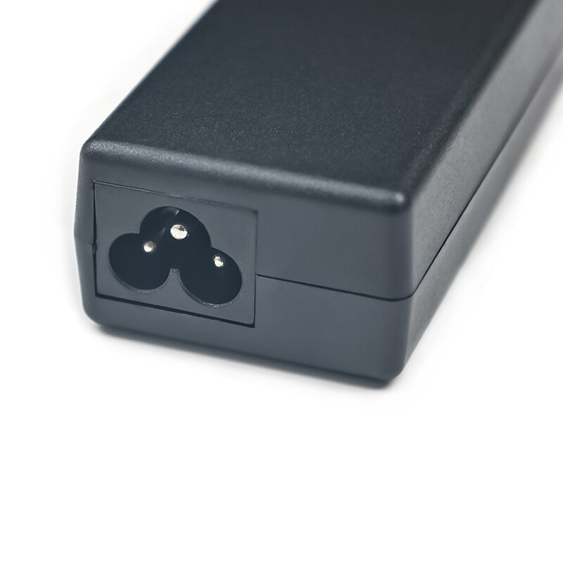 19.5V 3.34A 65W 4.5*3.0mm адаптер за зарядно за лаптоп за Dell Inspiron 15 3551 3552 3558 5551 5552 5555 5558 5559 7568 P28E P57G