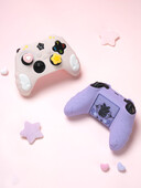 GeekShare Star Wings Protective Cover Skin kompatibilan s Xbox Series X/S s 2Pcs Thumb Grips i 2Pcs naljepnicama