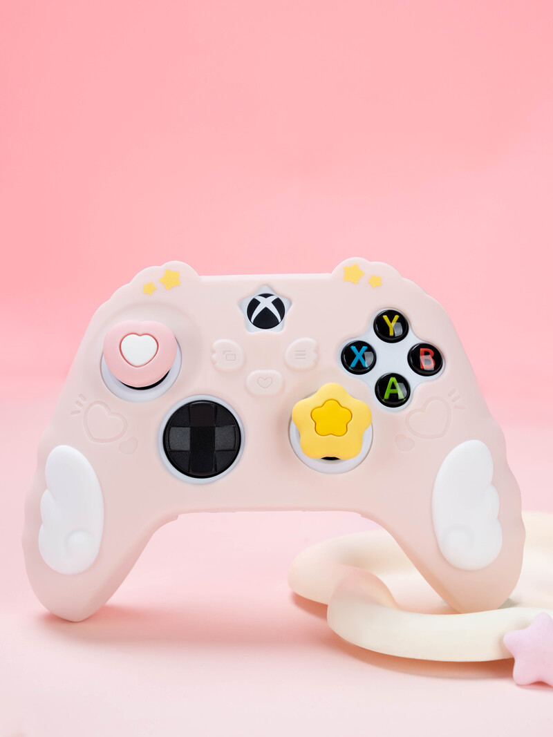 GeekShare Star Wings Protective Cover Skin kompatibilan s Xbox Series X/S s 2Pcs Thumb Grips i 2Pcs naljepnicama