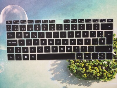 Silikonska maska za tipkovnicu Ruski engleski španjolski Euro verzija za Huawei MateBook D16 / Honor MagicBook 16 SE 16.1 inča 2021.