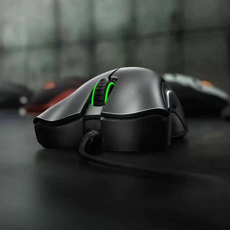 Razer DeathAdder Essential Wired Gaming Mouse / Wired Mice 6400DPI 5 независими бутона за геймъри на лаптопи