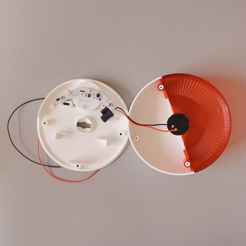 MD-318 Indoor 110DB Loud Alarm Sireen Juhtmega sireeni heli ja välgu sireen sissemurdmisalarmi turvakaitseks