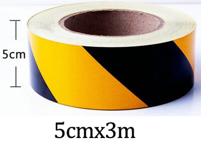 Reflektirajuća naljepnica s upozorenjem Opasnost Traka za upozorenje Snažna reflektiranost Visoko ljepljiva svijetla Alat za podsjetnik na sigurnost