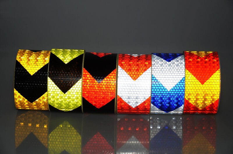 5 cm * 10 m rodyklės atspindinti juosta Fluorescencinė citrinos geltona balta raudona vandeniui atsparūs lipnūs atšvaitai, skirti automobiliniam motociklui