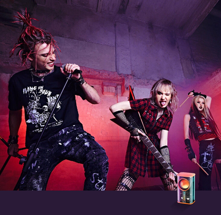 K07 läbipaistev küberpunk-mehaa juhtmeta Bluetooth-kõlar Heli kerge rütm Subwoofer TWS stereomuusikakeskus käed-vabad kõne