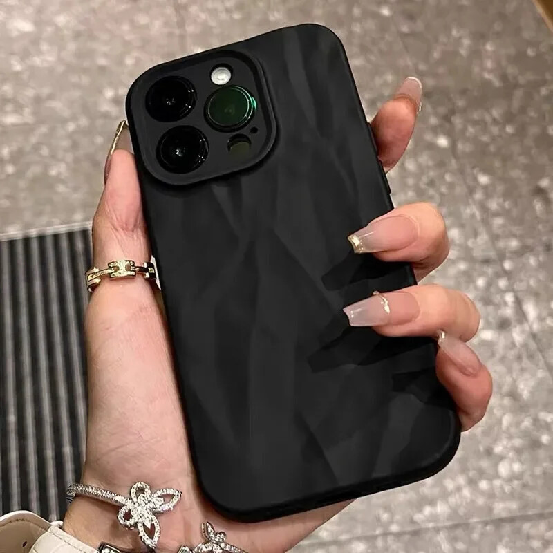 Луксозен шикозен набръчкан мек силиконов калъф за телефон за iphone 15 14 13 12 11 Pro Max X XR XS Удароустойчива броня Черно бял заден капак