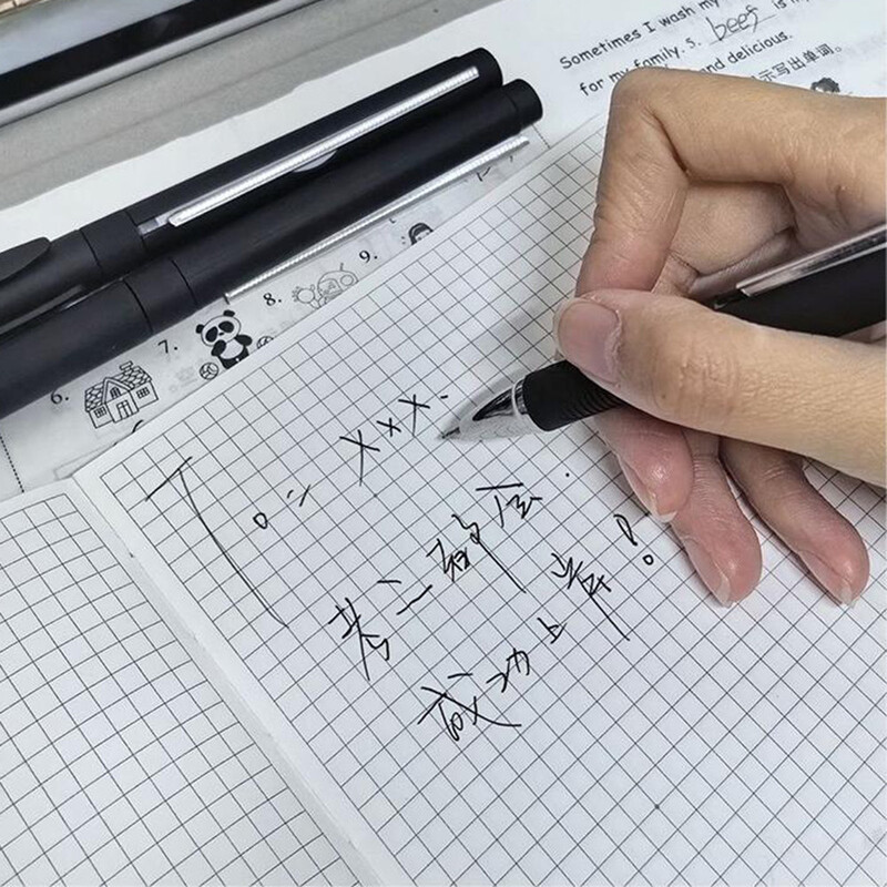 Crna gel olovka s praznim svitkom koji se može uvlačiti Papir za ispit Kemijska olovka za učenje Kreativnost Izdržljiva crna gel olovka