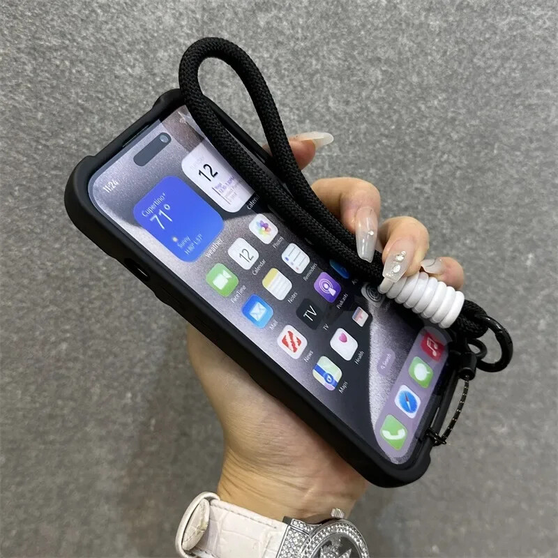 Калъф за телефон с кухо разсейване на топлината 3D пламък за iPhone 16 Pro Max 15 14 13 12 11 Pro Max Plus Мода с лента за китка Меко покритие