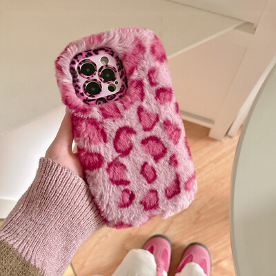 Madingas Leopard Print Fluffy pliušinis stovo laikiklis su apyrankės telefono dėklu, skirtas iPhone 11 12 14 13 15 16 Pro Max Plus laikiklio dangtelis