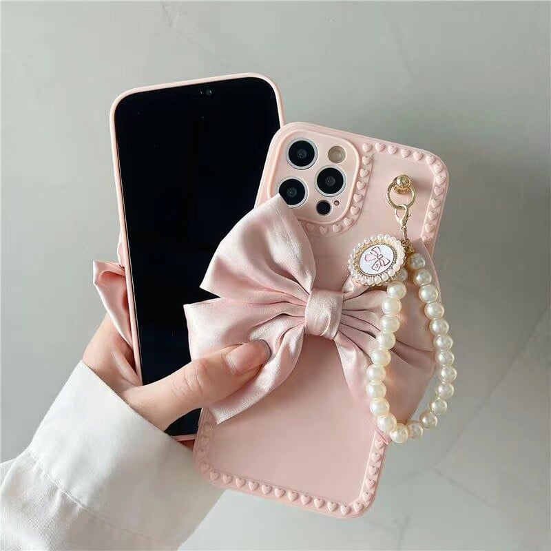 Сладък луксозен моден 3d Bow Pearl Bracelet Girl Мек калъф за Iphone 15 14 11 12 13 Pro MaxXr X Xs 7 8 Se Anti-drop Cover Fundas