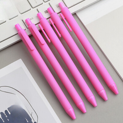 Paket od 5 kemijskih olovaka s ružičastom vrpcom, lagana plastika, neutralni vrh, nasumične boje, uredski pribor za pisanje