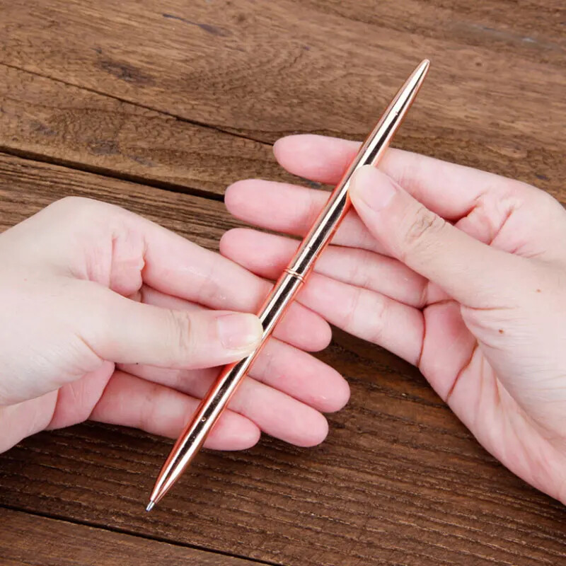 Visokokvalitetna metalna kemijska olovka Luksuzne kemijske olovke za pisanje Uredska školska kemijska olovka Crna Plava rotirajuća olovka