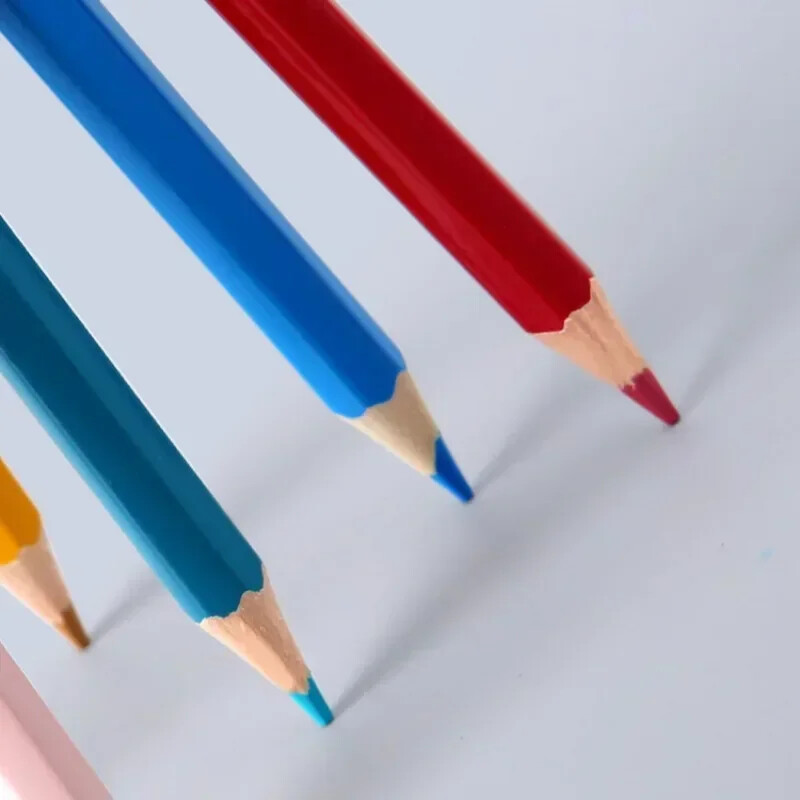 Set olovaka u boji od 50/72 komada s platnenom kutijom za smotanje - savršeno za bojenje, crtanje, crtanje i izradu rukotvorina