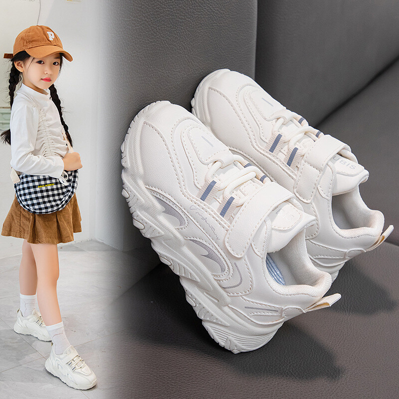 Mergaičių odiniai sportiniai bateliai 2024 rudens ir žiemos naujos korėjietiškos versijos vaikiški balti batai minkštu padu studentiški laisvalaikio bateliai