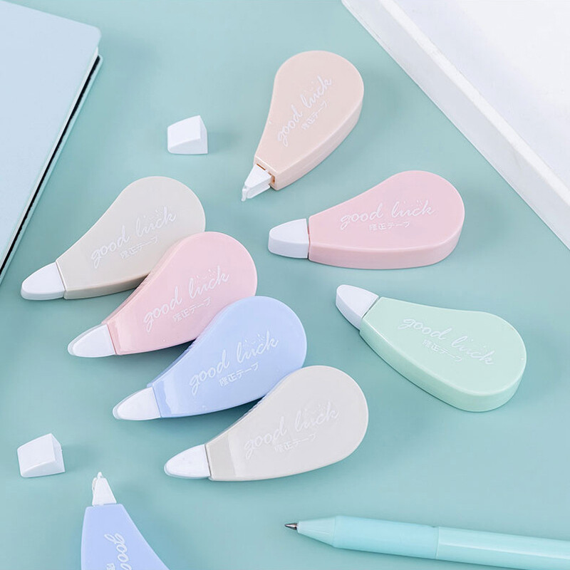 6Pcs/Set Trake za korekciju Izmijenjeni alati Prozirne vidljive tiskanice Slatki dječak Djevojčica Prijenosni set mini traka Školski uredski pribor