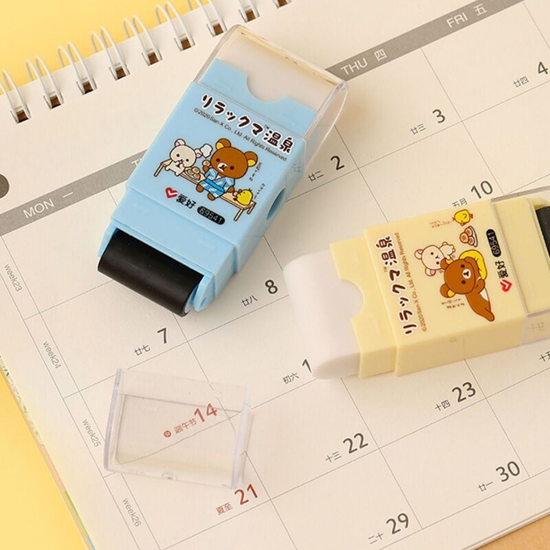 Drăguță gumă de șters cu gumă de șters Curățător de praf Ascuțitoare de creion încorporată Gumă de șters 3 în 1 Gumă de șters manual Colector de firimituri pentru studenți
