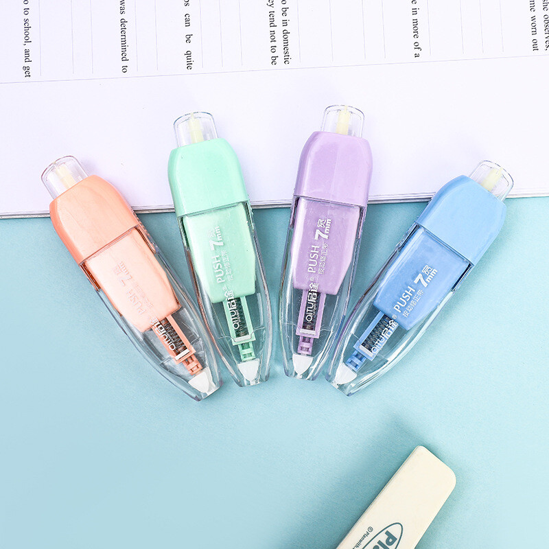 1 tk valget värvi korrigeeriv teip, mida on lihtne kasutada, aplikaator, pliiatsikujuline valgendusteip koheseks korrigeerimiseks kontoritarvete jaoks