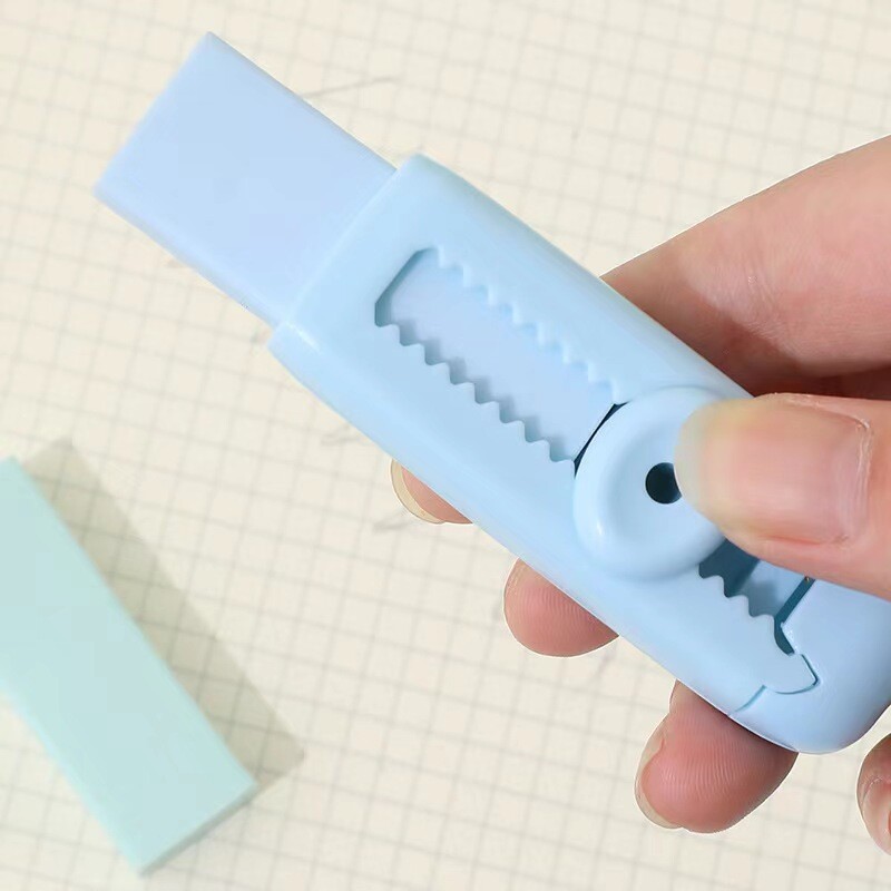 Kūrybingi stumdomi trintukai, stumdomas ir traukiamas pieštuko trintukas, ištraukiamas pieštukas, guminis mokyklinės raštinės reikmenys