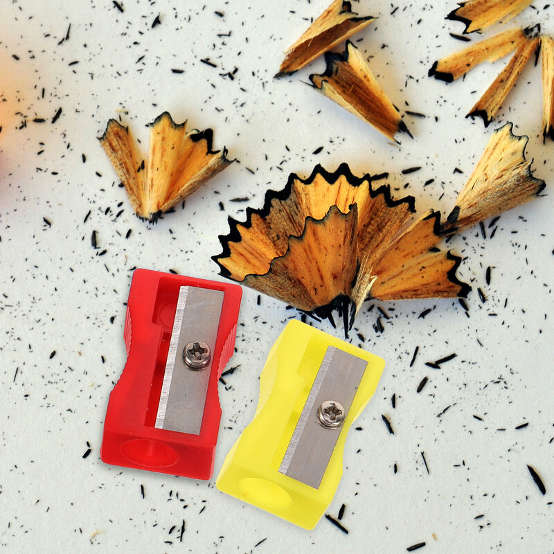 30PCS Мини пластмасова острилка за моливи Candy Color Стандартна машина за рязане на моливи Училищни офис консумативи Канцеларски материали (смесени цветове)