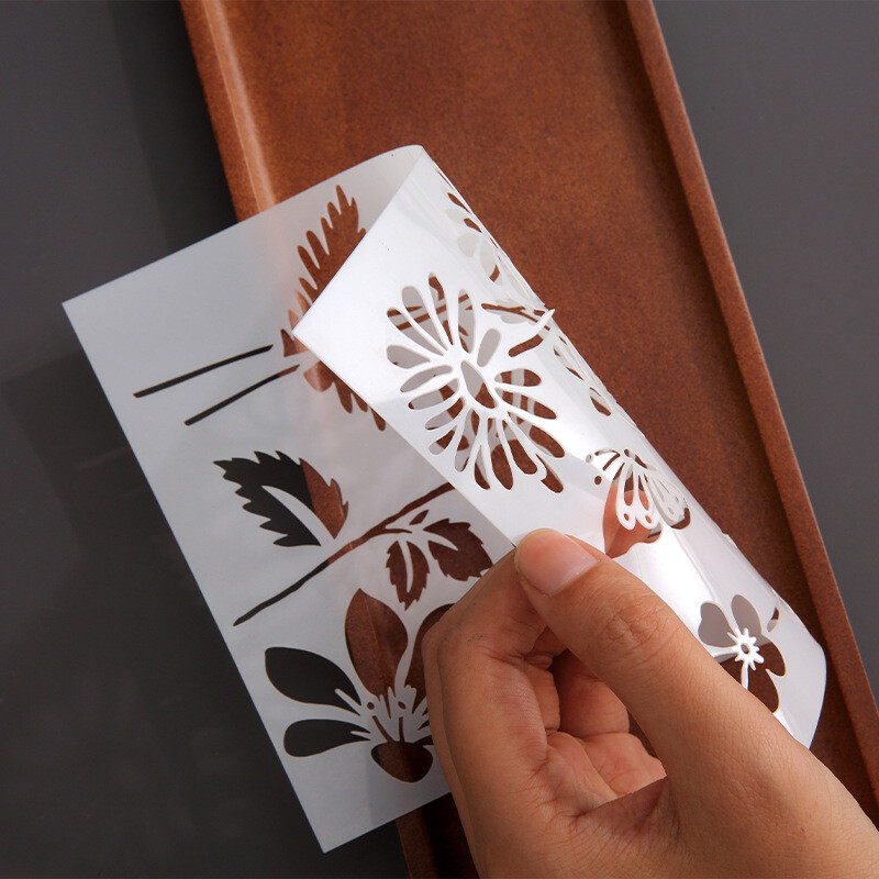 5 tk loomingulised lillelised liblikalehtede šabloonid väljalõigete albumi jaoks. Esteetilised lille-plastikust maalimise mööbli šabloonid