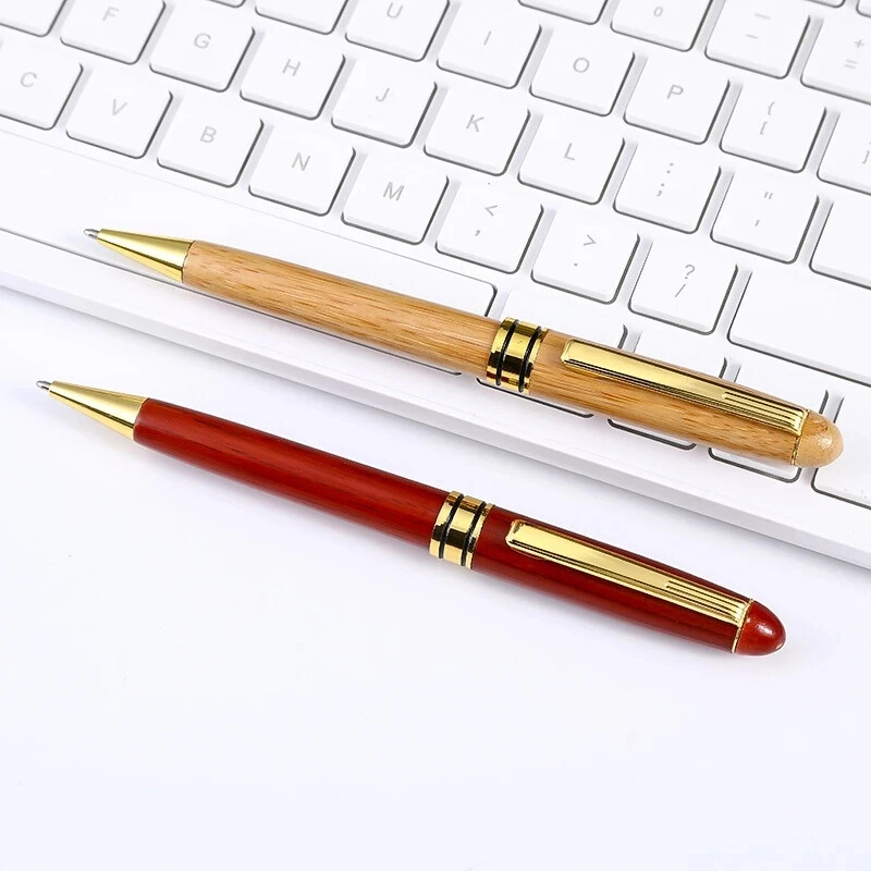 Луксозен комплект ретро дървени химикалки със синьо/черно пълнене Творчески въртящи се бизнес химикалки с подпис Училищни канцеларски материали