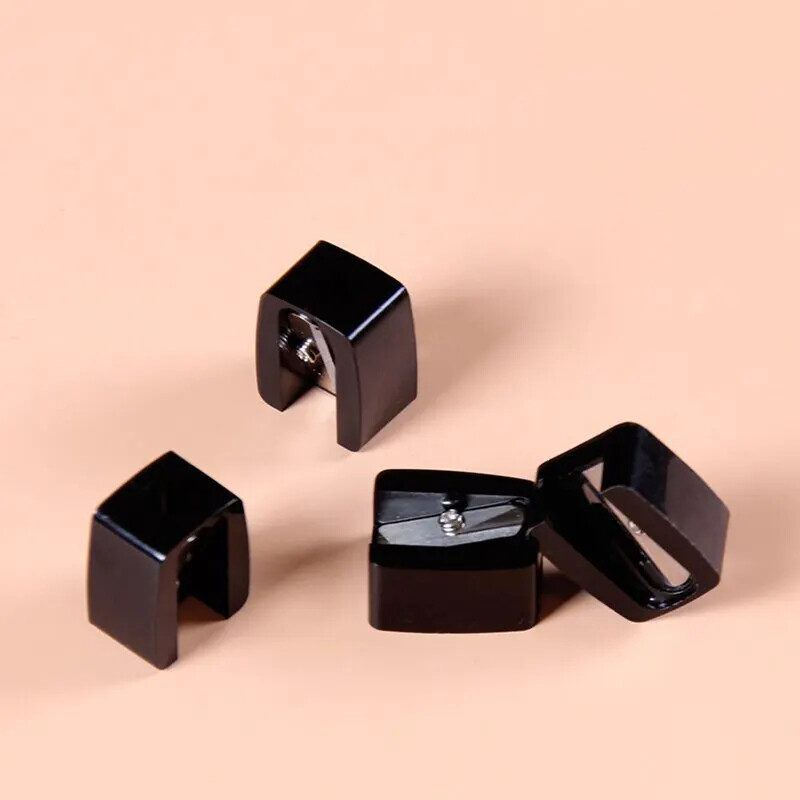 2 vnt Mini pieštukų drožtukai Plastikiniai mieli akių pieštukai pieštukų pjovimo mašina Studentų mokyklos standartiniai biuro reikmenys Nauji