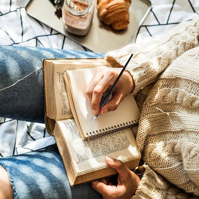 10 TK kaldkalligraafia kastmispliiatsi komplekt Koomiksipliiatsi otsadega Vedel kirjutuspliiats, 2-ühes joonistuspliiatsihoidja 8-osalise otstega