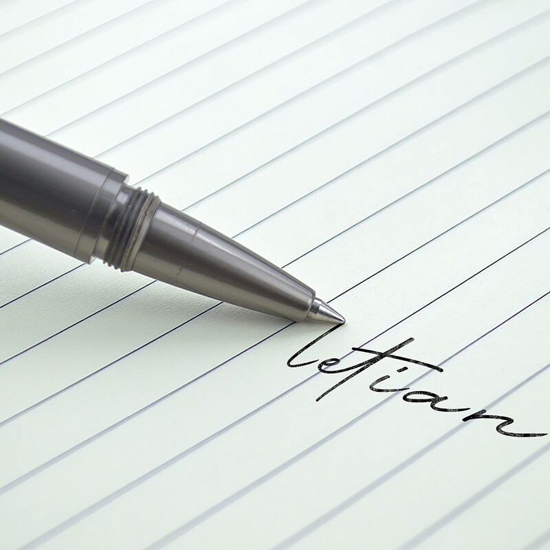 1 компютър преносим химикал с двойна функция, химикалка + молив, гладко писане и лесен за носене, черно мастило, перфектен подарък