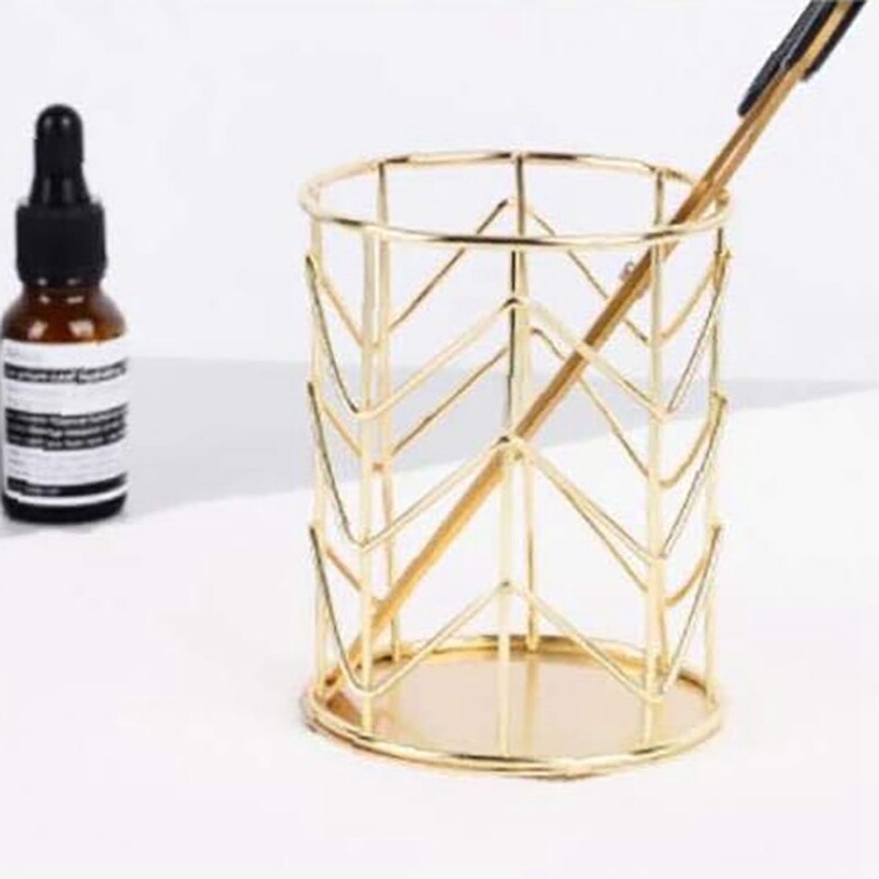 Kuldne õõnes pliiatsihoidja Multifunktsionaalne metallist pliiatsihoidja meigipintslihoidja Kodukontori lauakaunistus