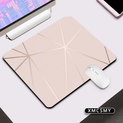 Tastatură din cauciuc Mouse Pad Anime Gamer Covoraș de birou cu adeziv-protecție Covorașe de marmură pentru jocuri Accesorii pentru computer Tampă de mouse Cabinet laptopuri