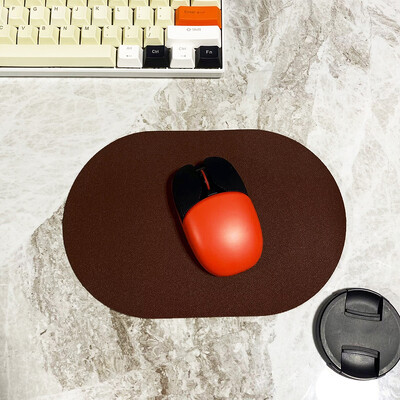 Ovalus mažas pelės kilimėlis Vienpusis vienspalvis universalus neslystantis pelės kilimėlis Tinka nešiojamam kompiuteriui Office Odinė žaidimų pelė P